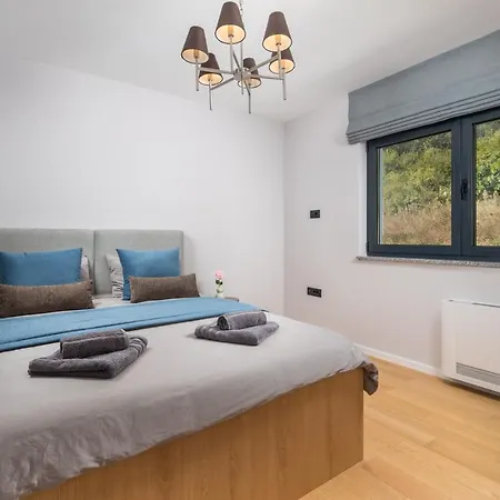 Apartment Luxury Bevlo *